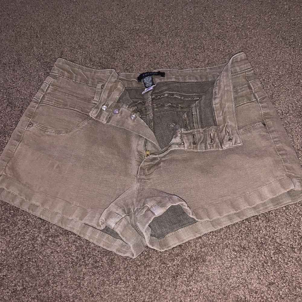 Refuse high waisted Jean shorts